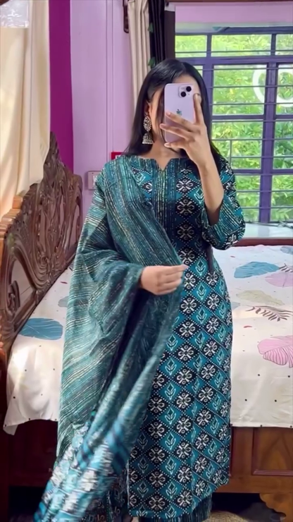 Bottle Green Georgette Kurta with Heavy Cream Thread Embroidery and Matching Dupatta - Elegant Ethnic Ensemble