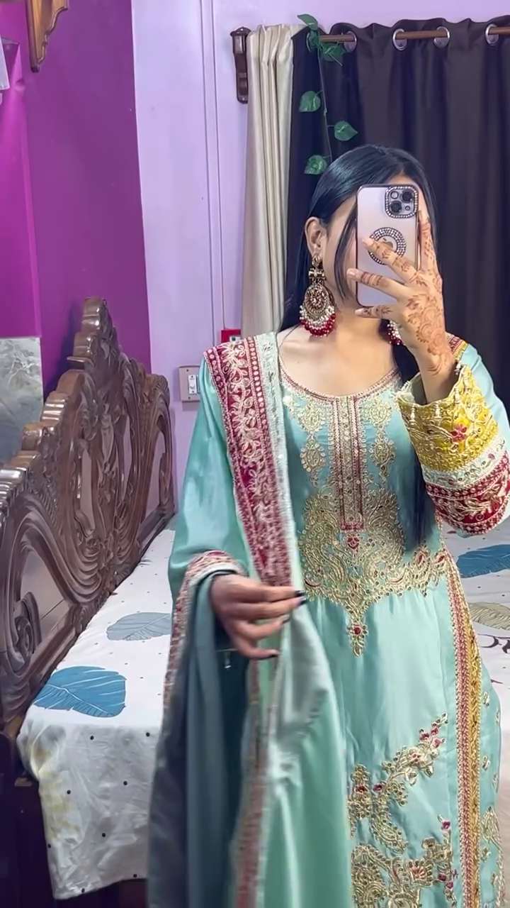 Bottle Green Georgette Kurta with Heavy Cream Thread Embroidery and Matching Dupatta - Elegant Ethnic Ensemble
