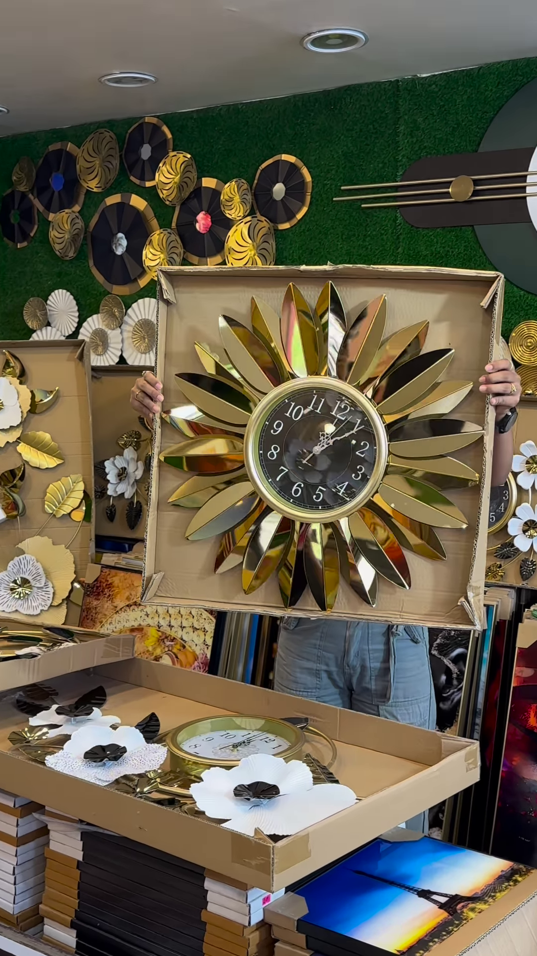 Luxury Large-Scale Floral Wall Clock with Gold and Silver Leaf Accents – Designer Home Decor Statement Piece