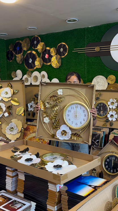 Luxury Large-Scale Floral Wall Clock with Gold and Silver Leaf Accents – Designer Home Decor Statement Piece