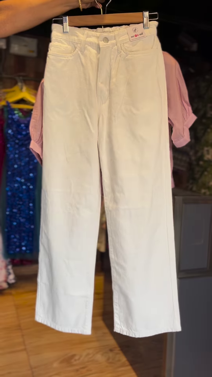 Three-Piece Mauve Striped Shirt with Matching Jacket and White Straight-Leg Trousers - Chic Casual Ensemble